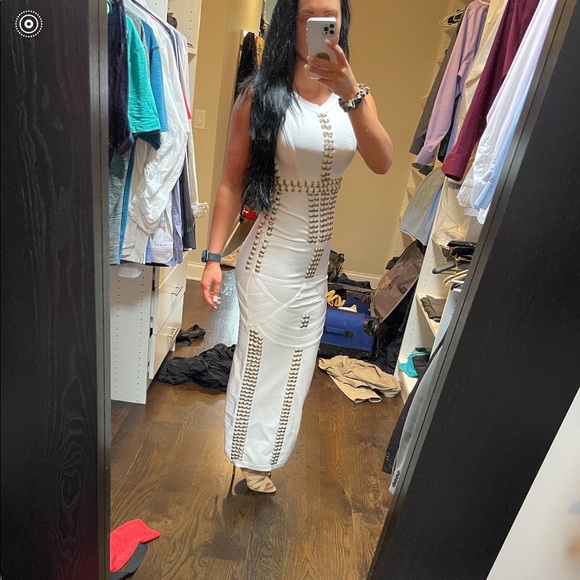 White and gold high slit gown - Picture 10 of 11